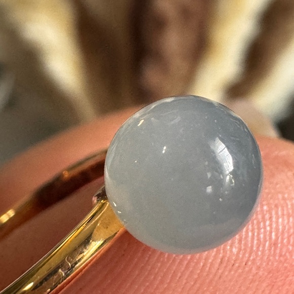 Tiffany & Co Retired and HTF Moonstone 18k RH Ring - Picture 6 of 17